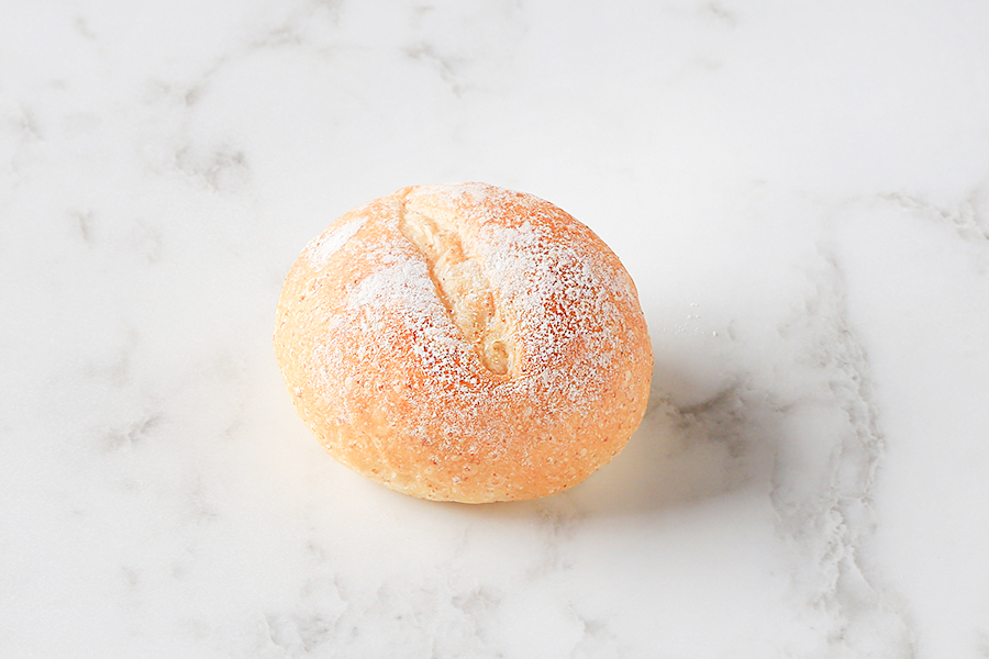 ローズホテル横浜|Patisserie Milly La Forêt |パン|ふわふわ全粒粉ロール